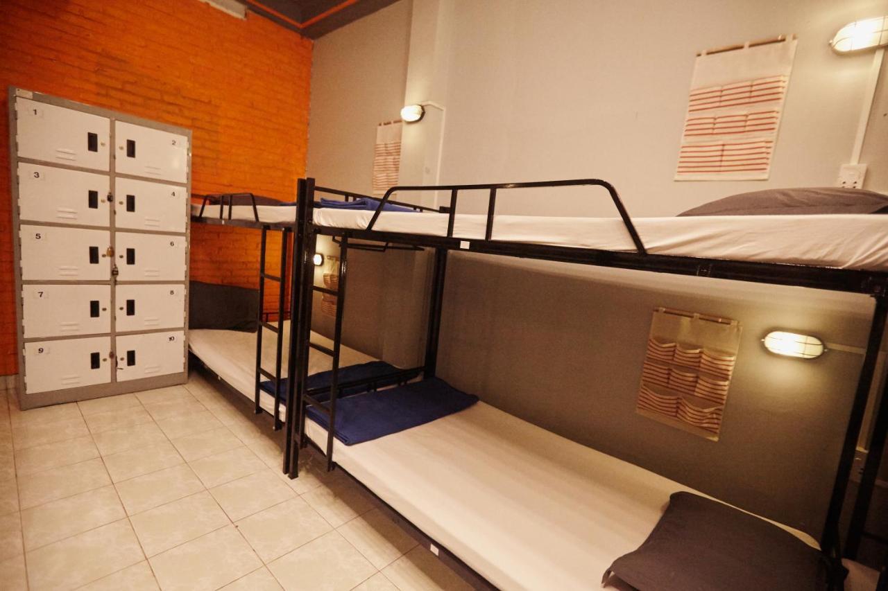 Dream Station - Saigon Hostel مدينة هوشي منه المظهر الخارجي الصورة